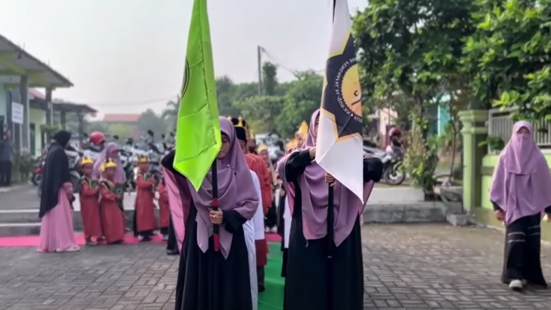 Cuplikan layar 2025-12-17 195049