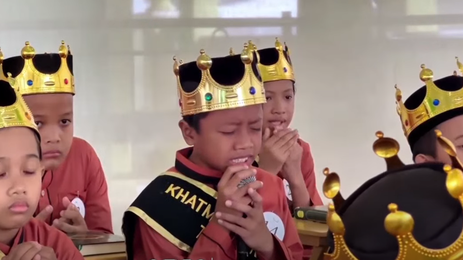 Cuplikan layar 2025-12-17 195339